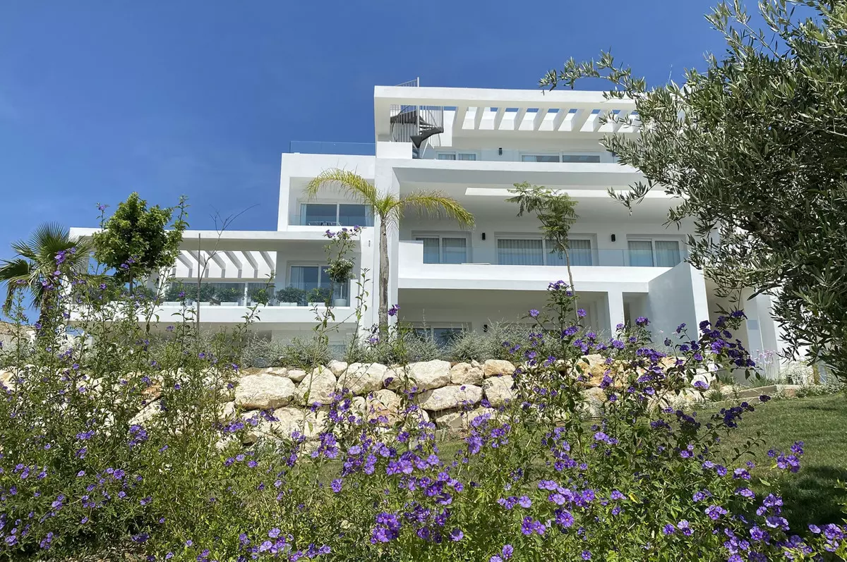 2-bedroom Apartment In Casares, Spain (108 M²)