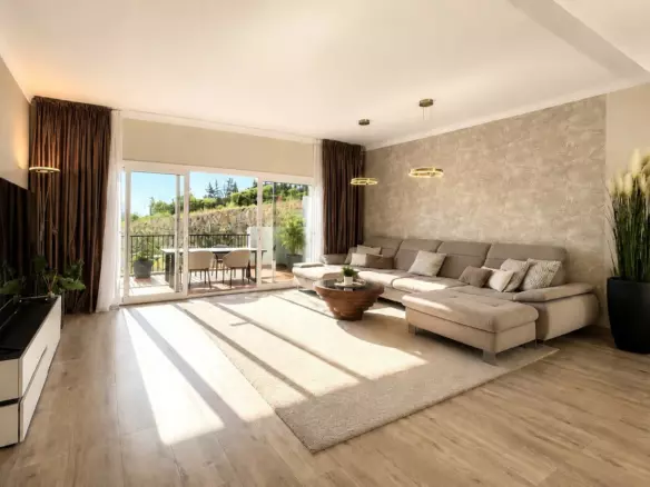 2-bedroom Apartment In Benahavis, Spain (106 M²)