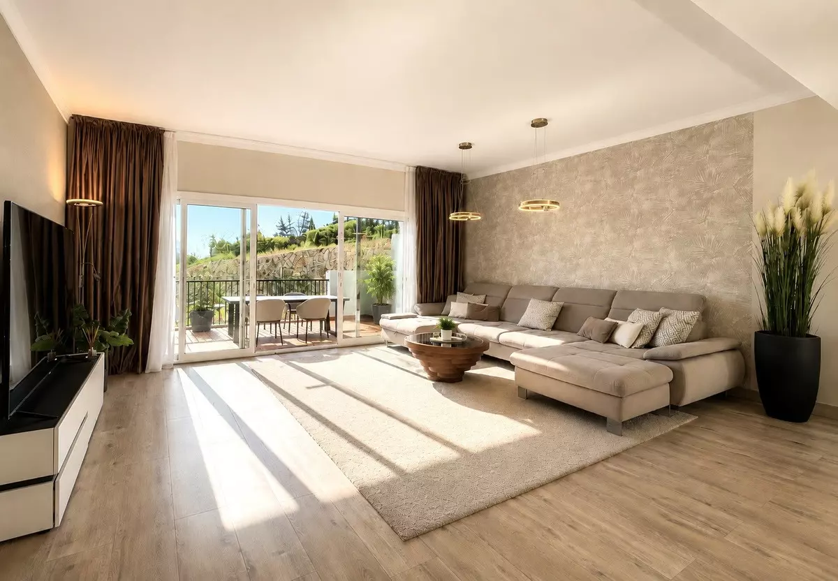 2-bedroom Apartment In Benahavis, Spain (106 M²)