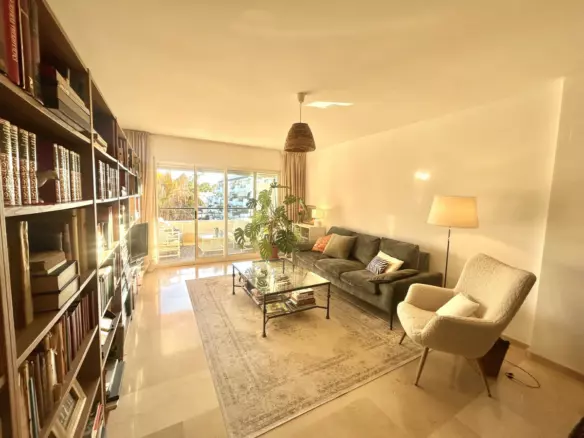 2-bedroom Apartment In Marbella, Spain (123 M²)