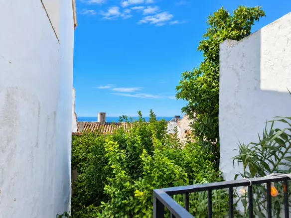3-bedroom Town House In Gaucín, Spain (167 M²)