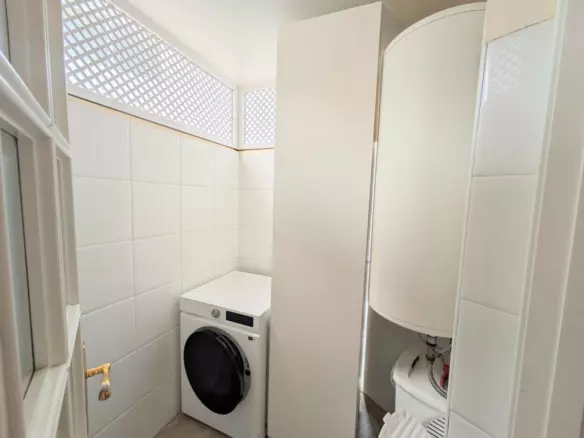 3-bedroom Apartment In Benalmádena, Spain (155 M²)