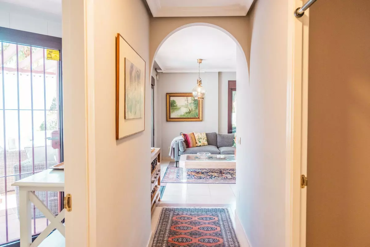 1-bedroom Apartment In Marbella, Spain (84 M²)