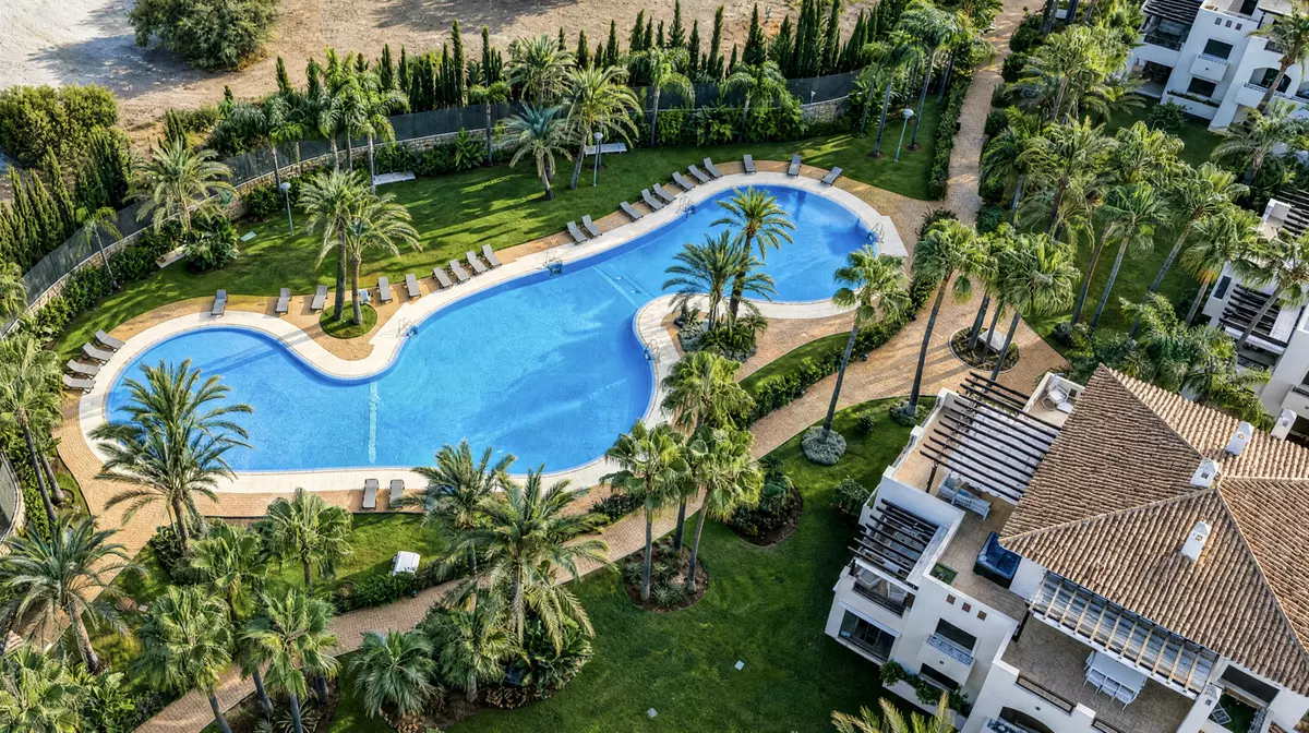 2-bedroom Apartment In Marbella, Spain (128 M²)
