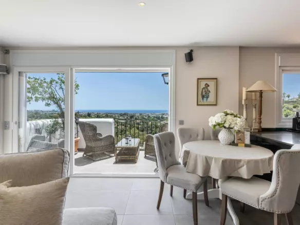 2-bedroom Apartment In Málaga, Spain (108 M²)