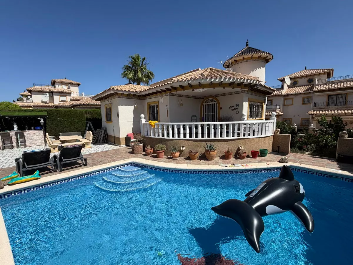 4-bedroom Villa In Orihuela, Spain (109 M²)