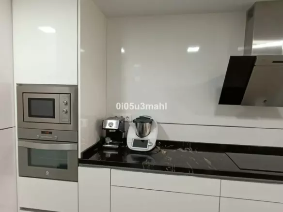 3-bedroom Apartment In Málaga, Spain (113 M²)