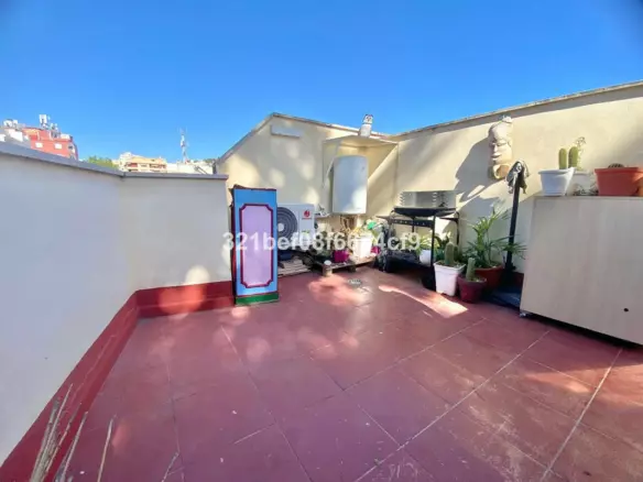 1-bedroom Apartment In Málaga, Spain (63 M²)