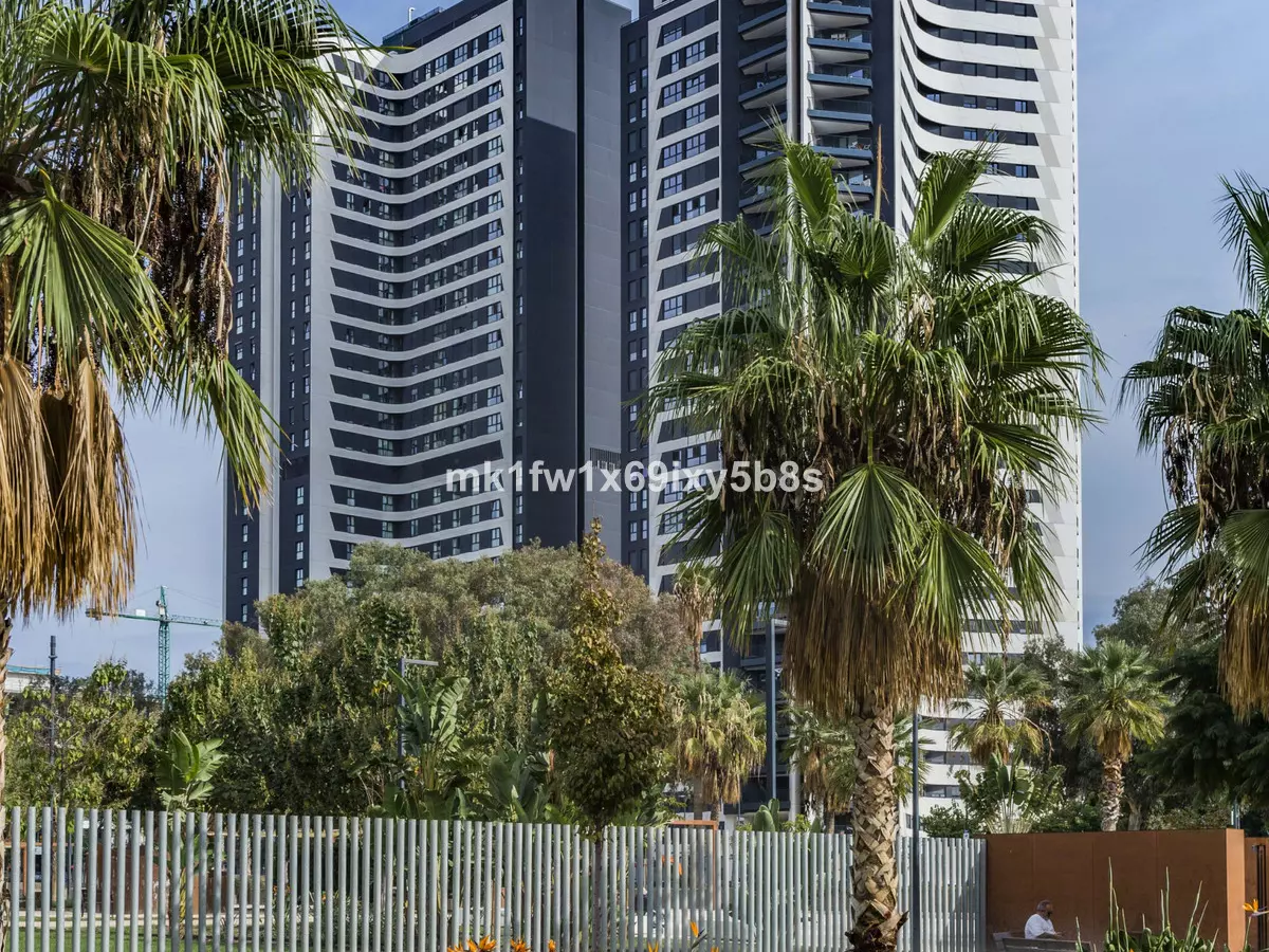2-bedroom Apartment In Málaga, Spain (83 M²)