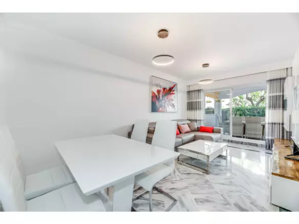 2-bedroom Apartment In Marbella, Spain (90 M²)
