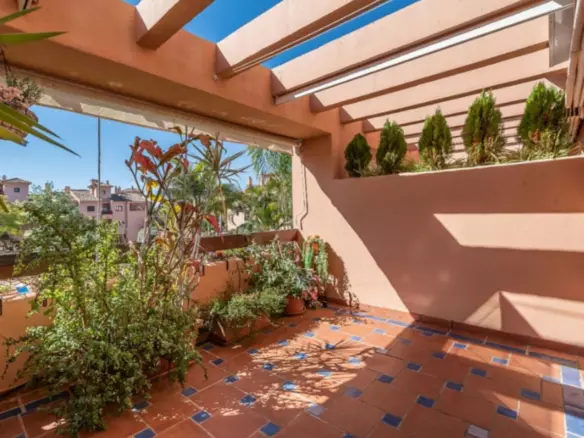 2-bedroom Apartment In Estepona, Spain (118 M²)