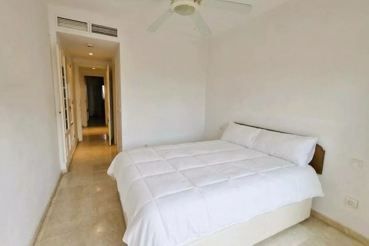 2-bedroom Apartment In Estepona, Spain (75 M²)