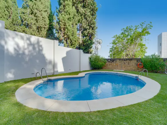 2-bedroom Apartment In Marbella, Spain (115 M²)