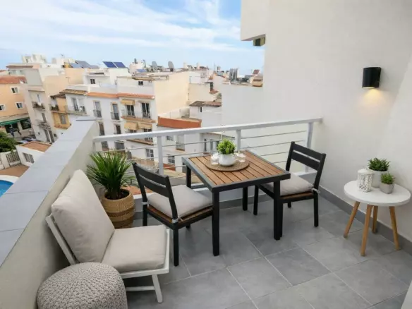 2-bedroom Apartment In Torremolinos, Spain (87 M²)