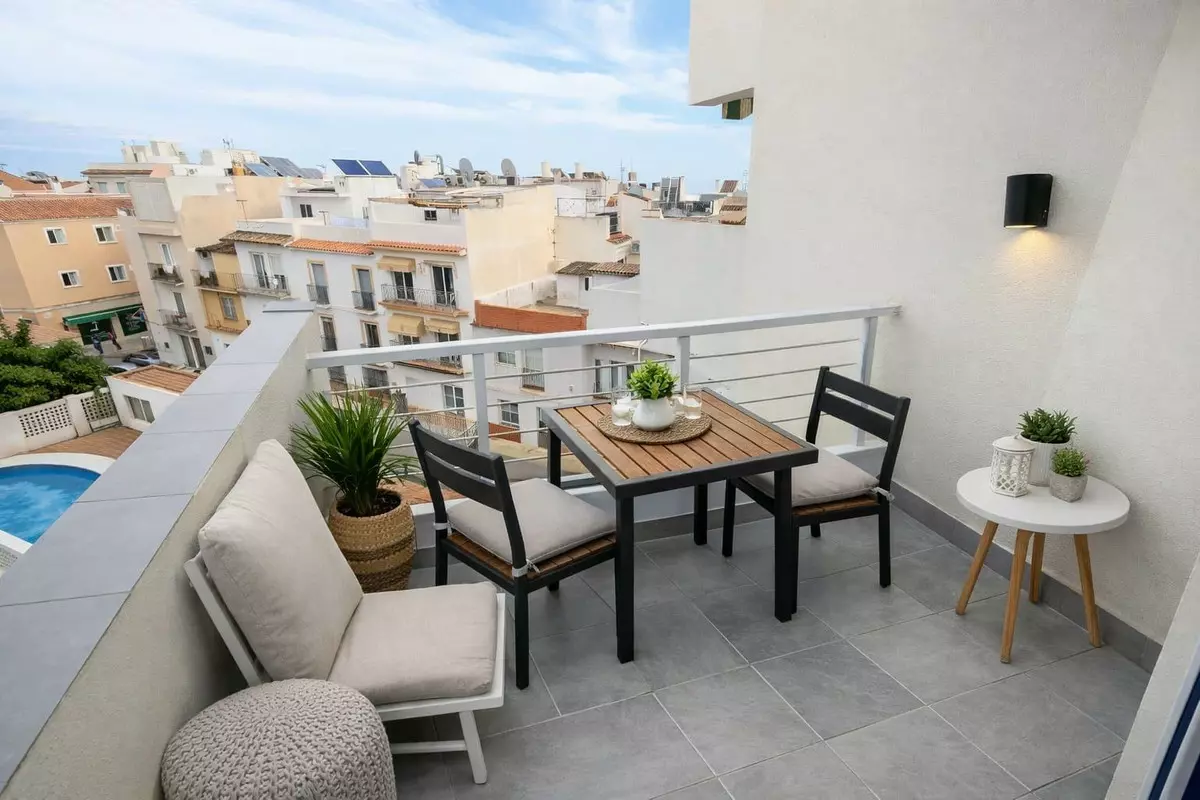 2-bedroom Apartment In Torremolinos, Spain (87 M²)