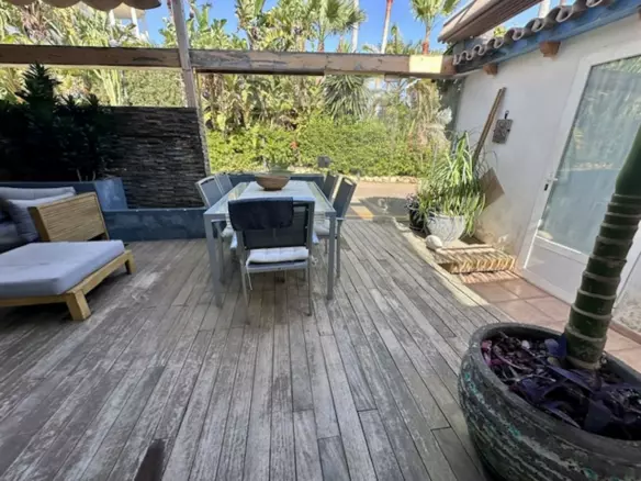 3-bedroom Town House In Estepona, Spain (120 M²)