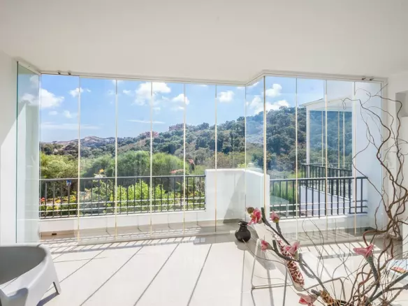 2-bedroom Apartment In Marbella, Spain (87 M²)