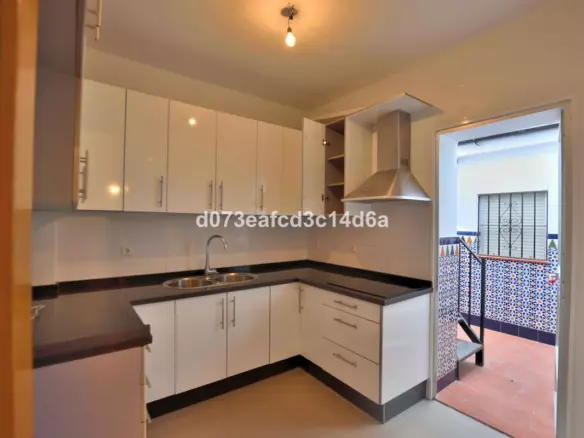3-bedroom Town House In Ronda, Spain (107 M²)