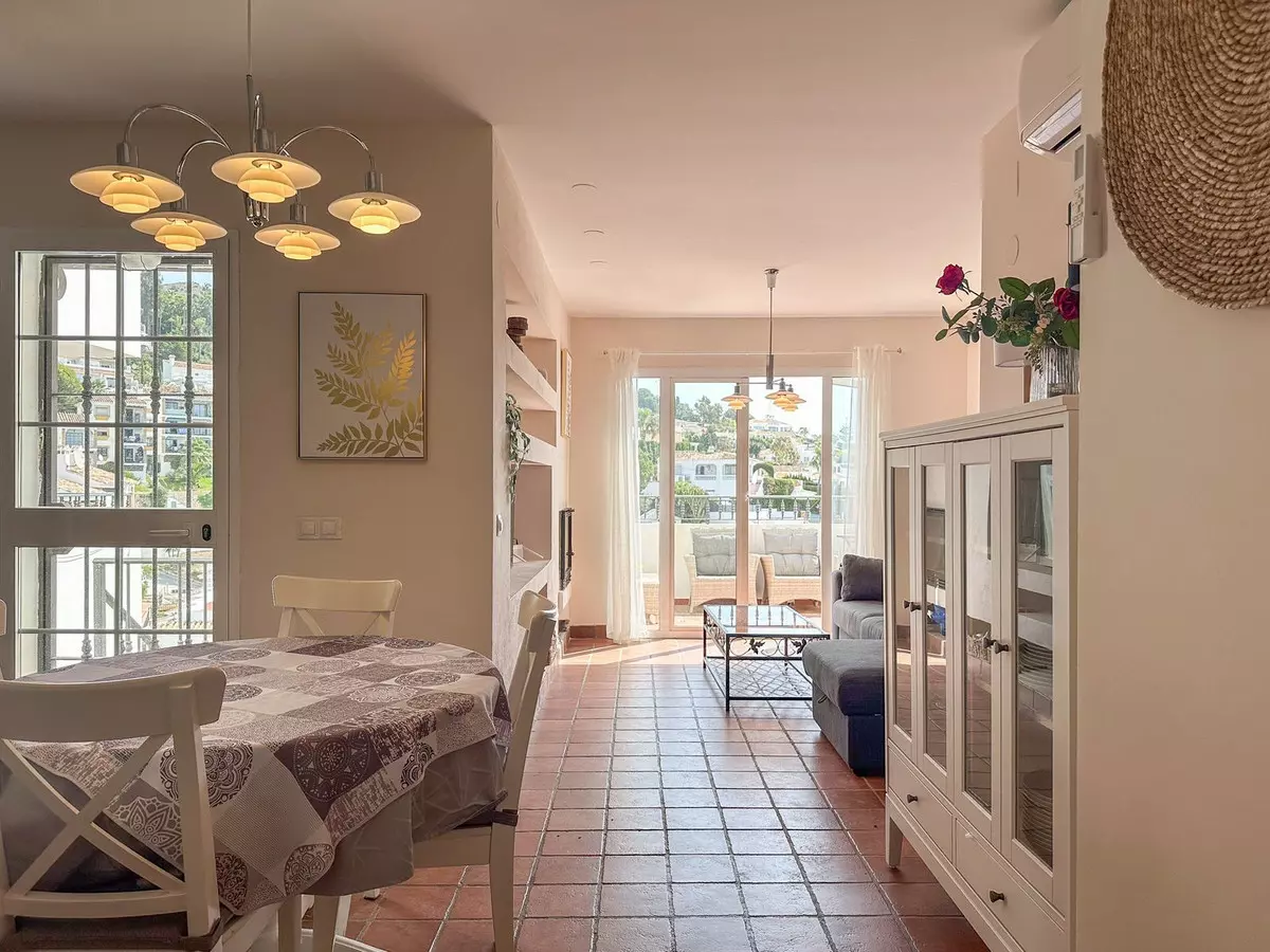 3-bedroom Apartment In Benalmádena, Spain (70 M²)