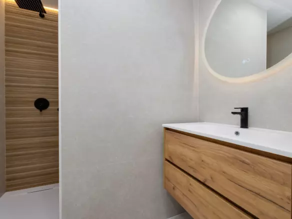 2-bedroom Apartment In Guardamar Del Segura, Spain (64 M²)