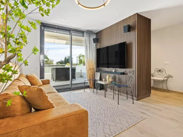 3-bedroom Town House In Fuengirola, Spain (152 M²)