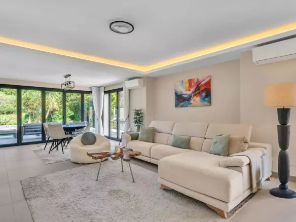 4-bedroom Villa In Marbella, Spain (280 M²)