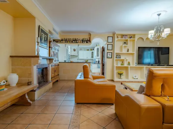 8-bedroom Villa In Alhaurín El Grande, Spain (556 M²)
