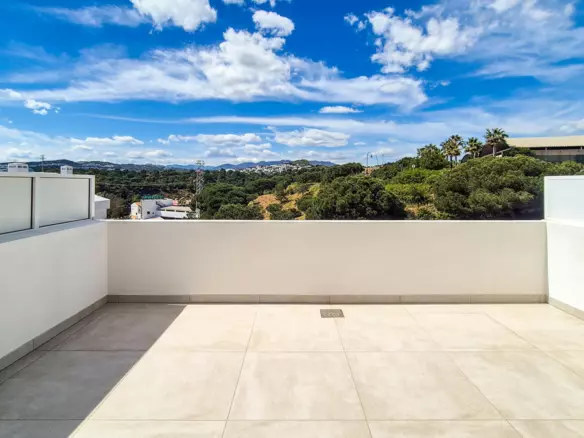 5-bedroom Town House In Mijas, Spain (270 M²)