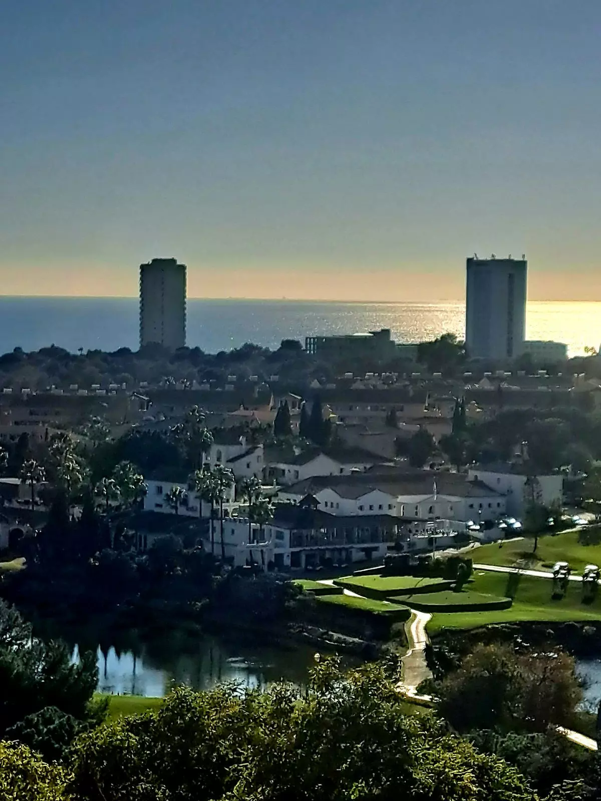 2-bedroom Apartment In Marbella, Spain (121 M²)