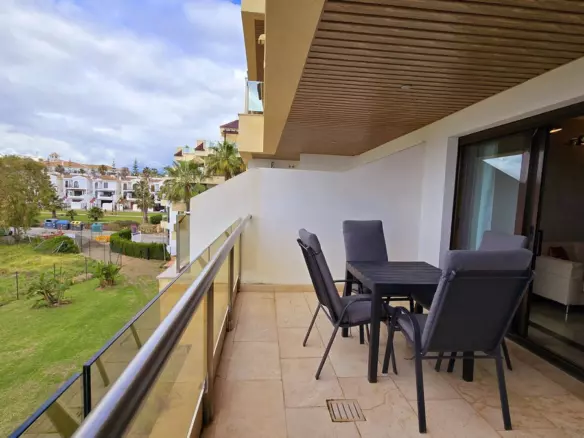2-bedroom Apartment In Manilva, Spain (100 M²)
