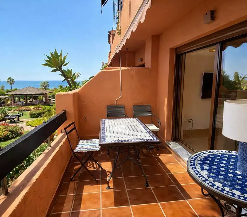 2-bedroom Apartment In Estepona, Spain (120 M²)