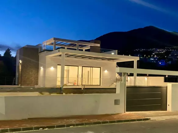 4-bedroom Villa In Mijas, Spain (250 M²)