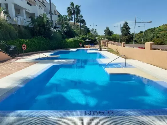 2-bedroom Apartment In Manilva, Spain (84 M²)