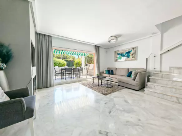 4-bedroom Town House In Marbella, Spain (157 M²)