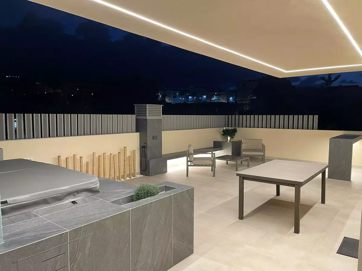 3-bedroom Apartment In Coín, Spain (274 M²)
