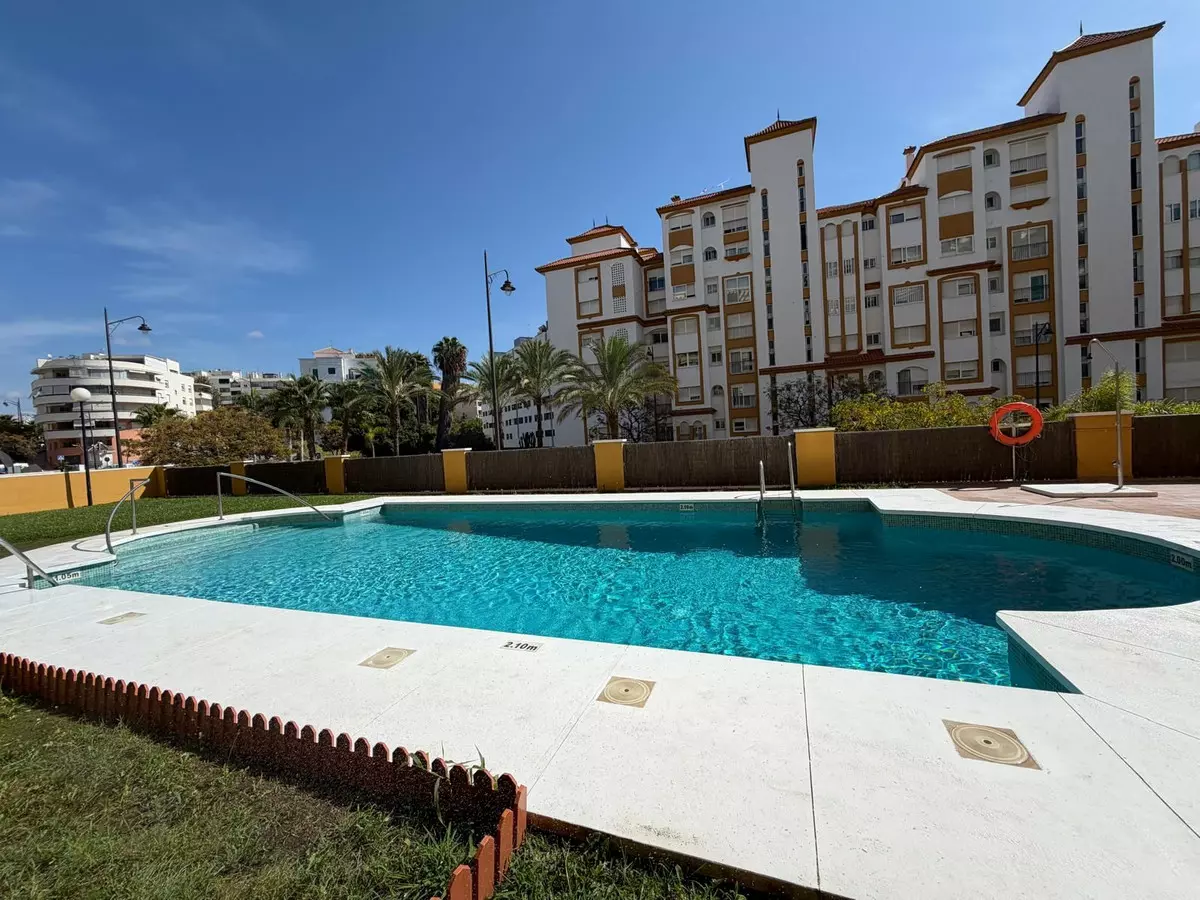 2-bedroom Apartment In Estepona, Spain (80 M²)