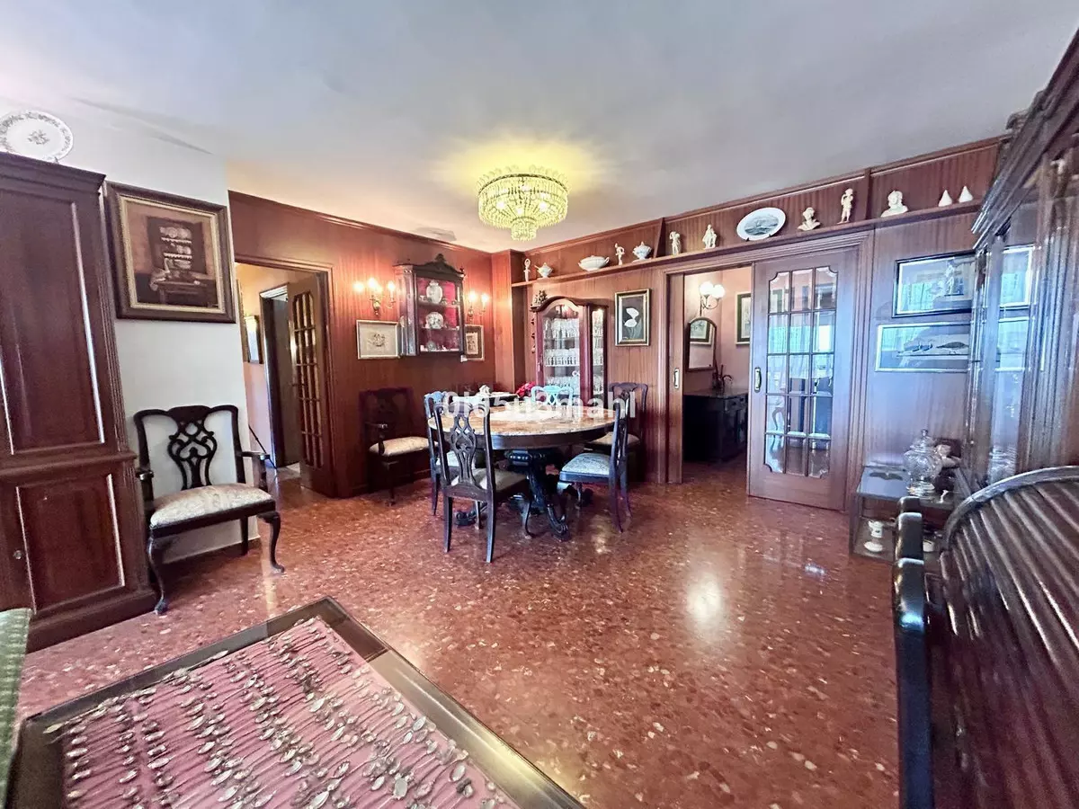 4-bedroom Apartment In Málaga, Spain (161 M²)