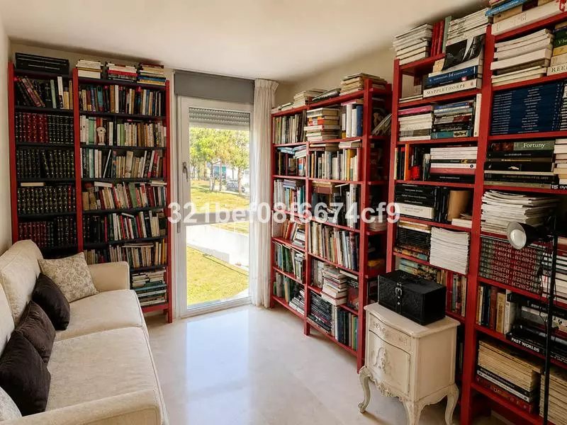 3-bedroom Apartment In Manilva, Spain (170 M²)