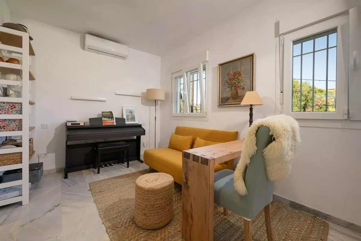2-bedroom Town House In Marbella, Spain (110 M²)