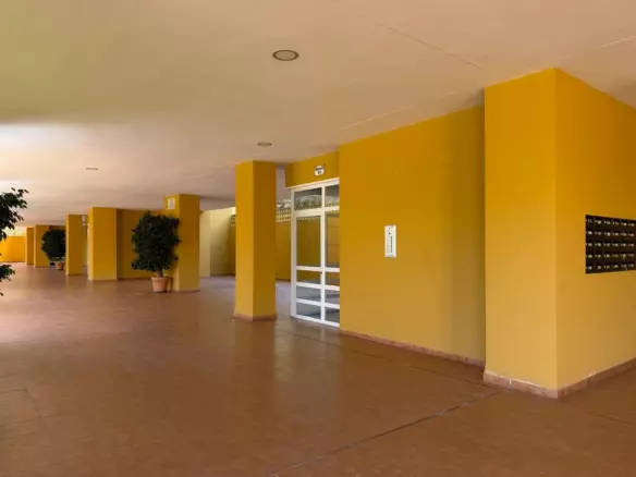 2-bedroom Apartment In Estepona, Spain (80 M²)