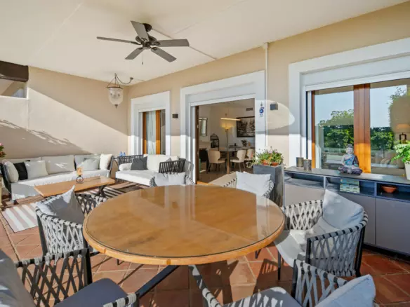 3-bedroom Town House In Estepona, Spain (184 M²)