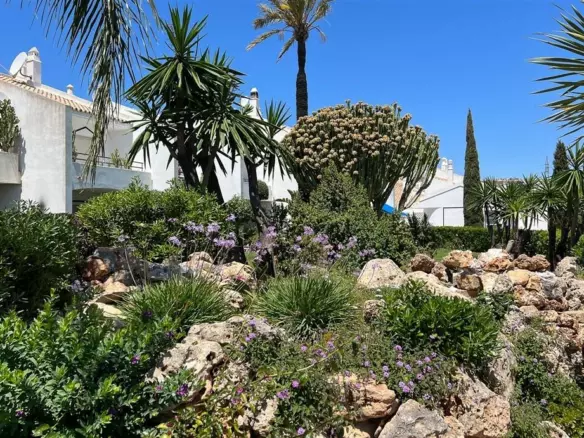 4-bedroom Villa In Mijas, Spain (209 M²)