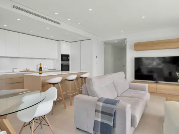 2-bedroom Apartment In Ojen, Spain (111 M²)