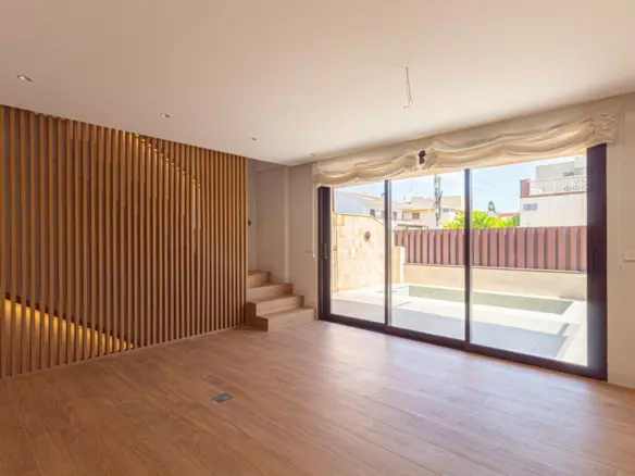 3-bedroom Villa In San Pedro Del Pinatar, Spain (162 M²)