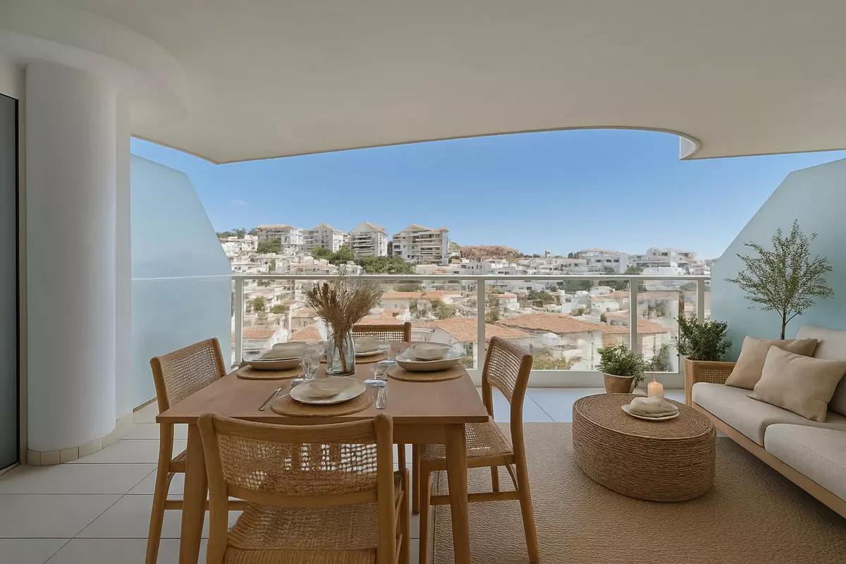2-bedroom Apartment In Benalmádena, Spain (120 M²)