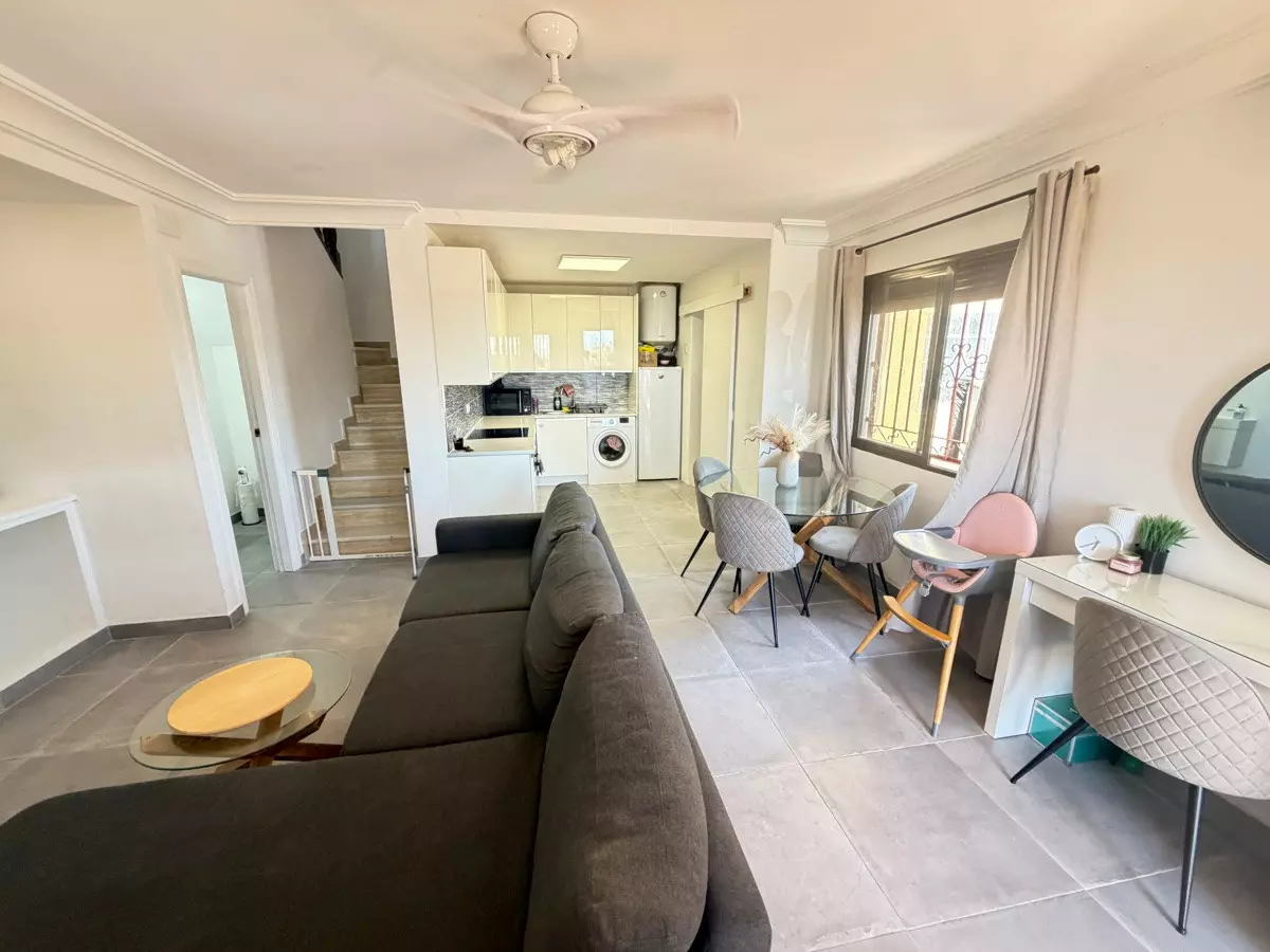 2-bedroom Villa In Orihuela, Spain (85 M²)