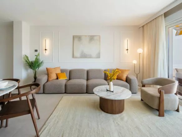 3-bedroom Apartment In Estepona, Spain (193 M²)