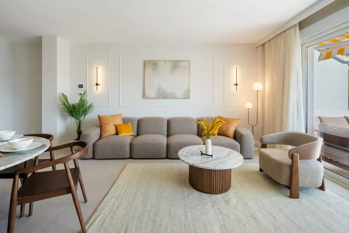 3-bedroom Apartment In Estepona, Spain (193 M²)