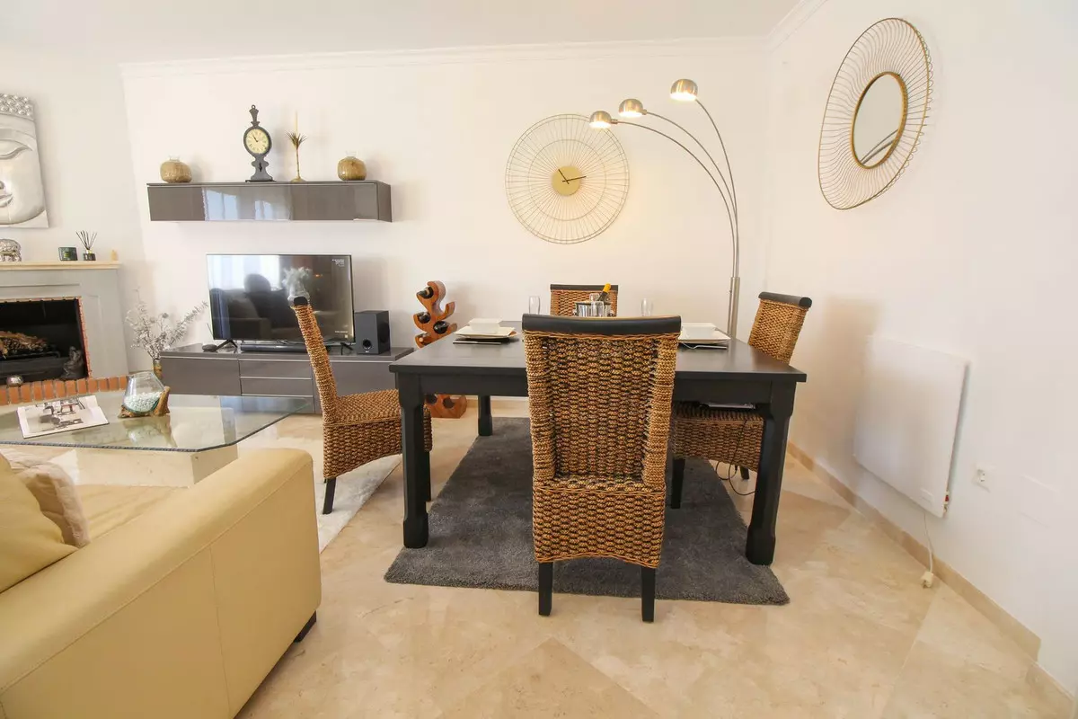 2-bedroom Apartment In Marbella, Spain (109 M²)