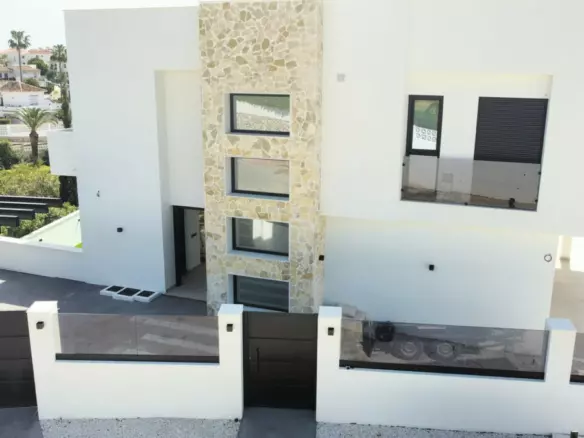 3-bedroom Villa In Mijas, Spain (356 M²)
